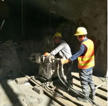 修文水下抗分散灌浆料特点 水下不分散注浆料介绍